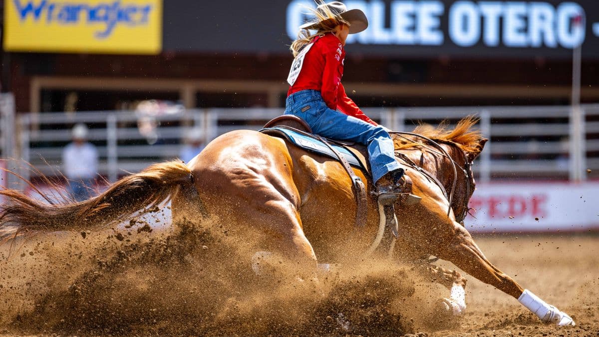 Carlee Otero turning a barrel at calgary