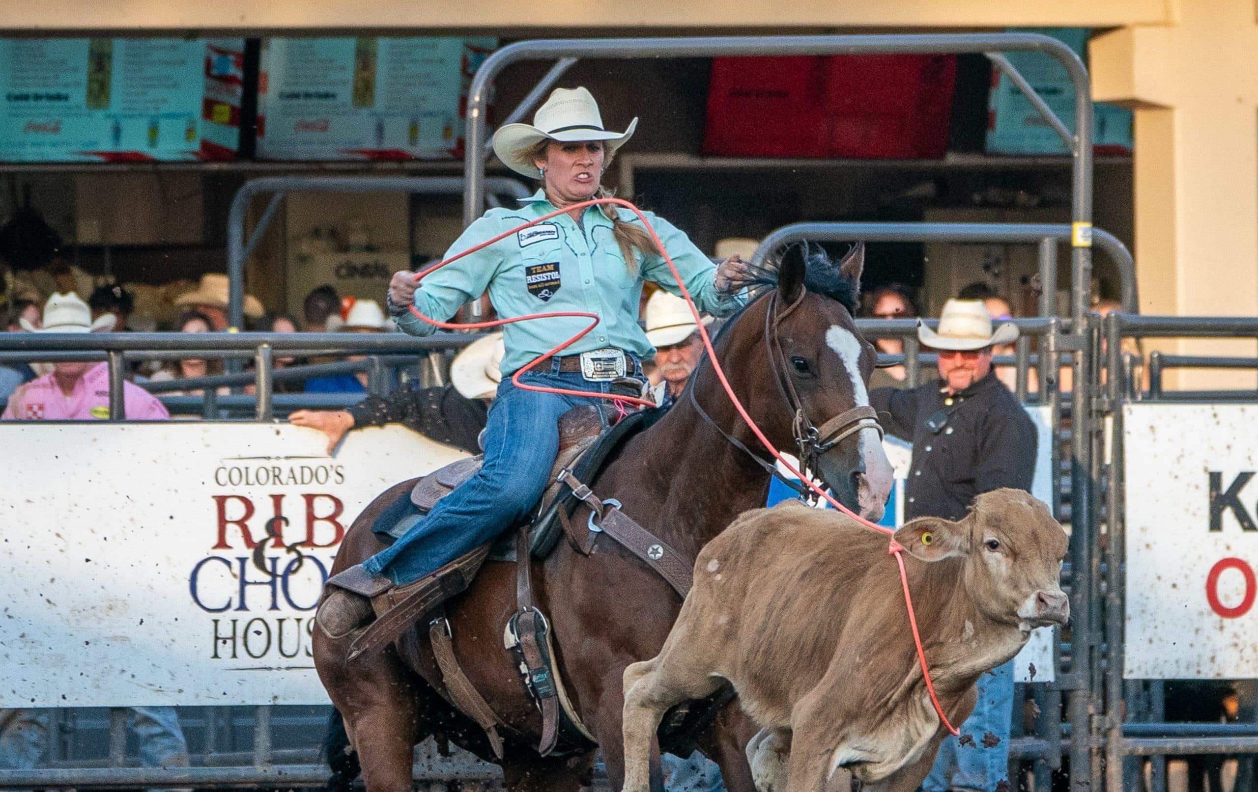 Maddy Deerman and Brook-trained gelding "Whopper" clinch the 2023 NFR Open Championship.