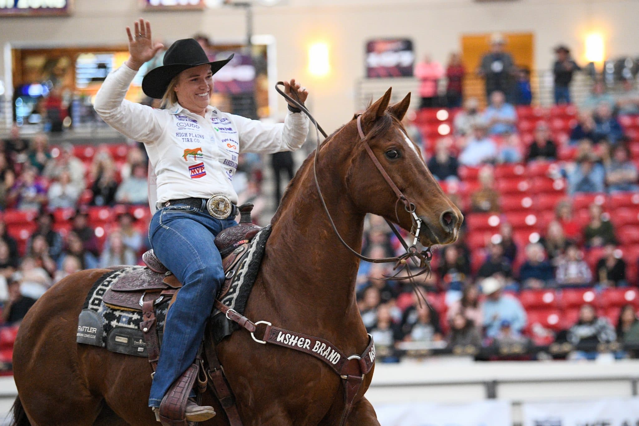 Taylor Munsell jokingly waves her hands following her near-miss in Round 4 of the 2023 NFBR.