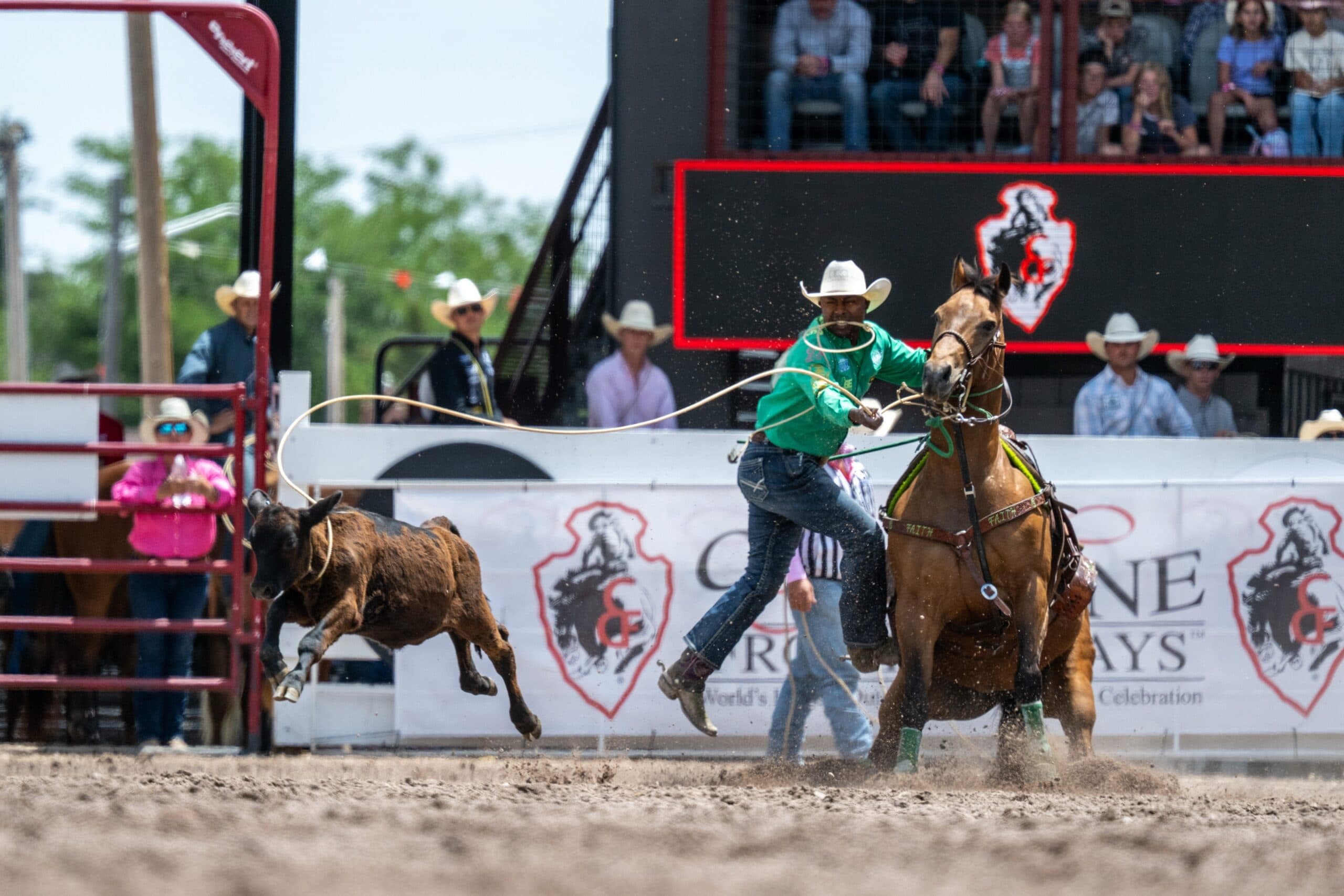 Cory Solomon and Makin Hickory RLD winning Semifinal 1 in Cheyenne.