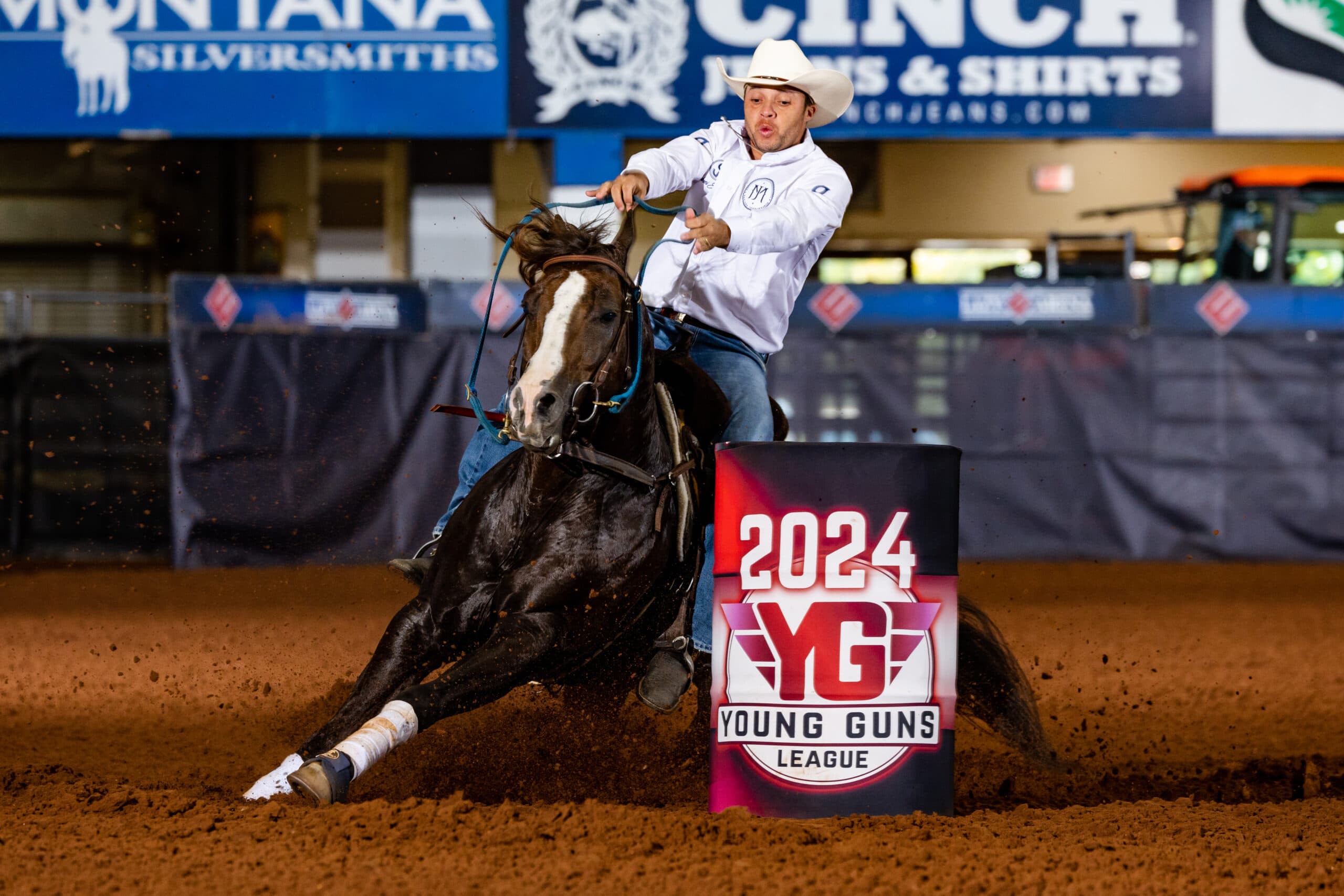 Sidnei Pereira Da Silva Jr. and EF Eurus Ta Fame barrel racing