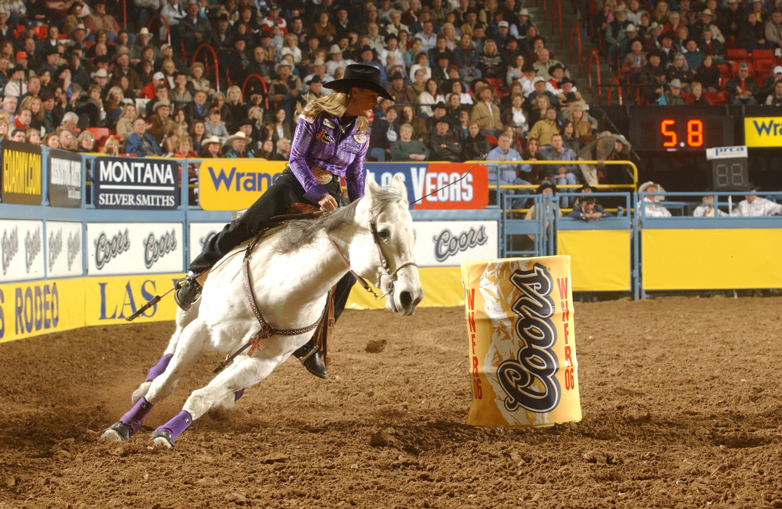 Kelly Kaminski barrel racing NFR